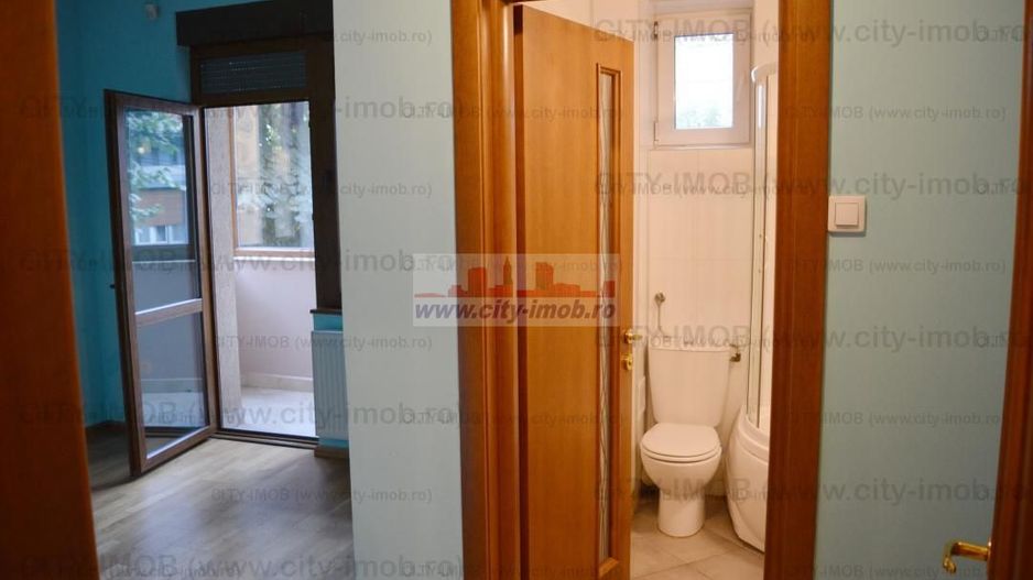 Inchiriere partiala in Vila zona Ferdinand Bucuresti - Poză 22