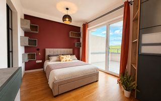 Apartament cu 3 camere, terasa 70mp, vedere panoramica - Poză 1