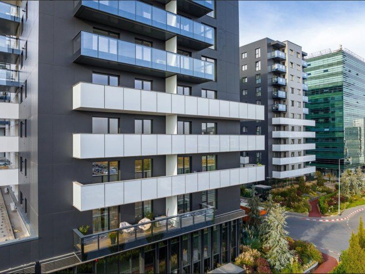 Inchiriere apartament 2 camere lux || Cortina North  || Parcare  || Video - Poză 11