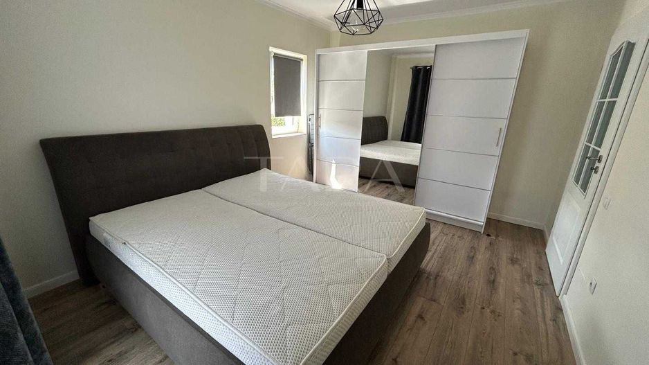 Apartament cu 2 camere, complet mobilat și utilat. - Poză 4