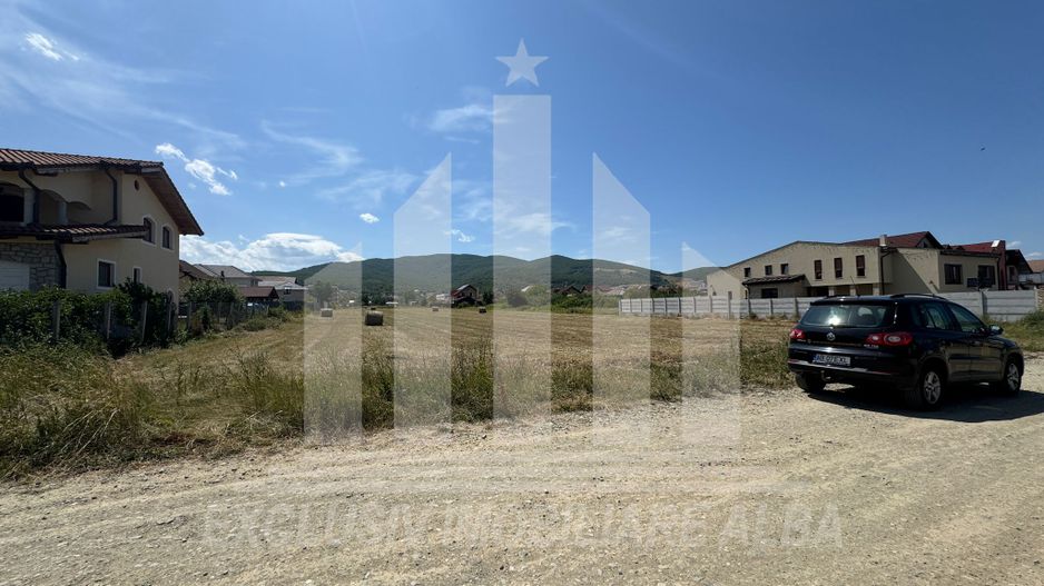 Teren intravilan de vanzare, Alba-Micesti - Poză 1