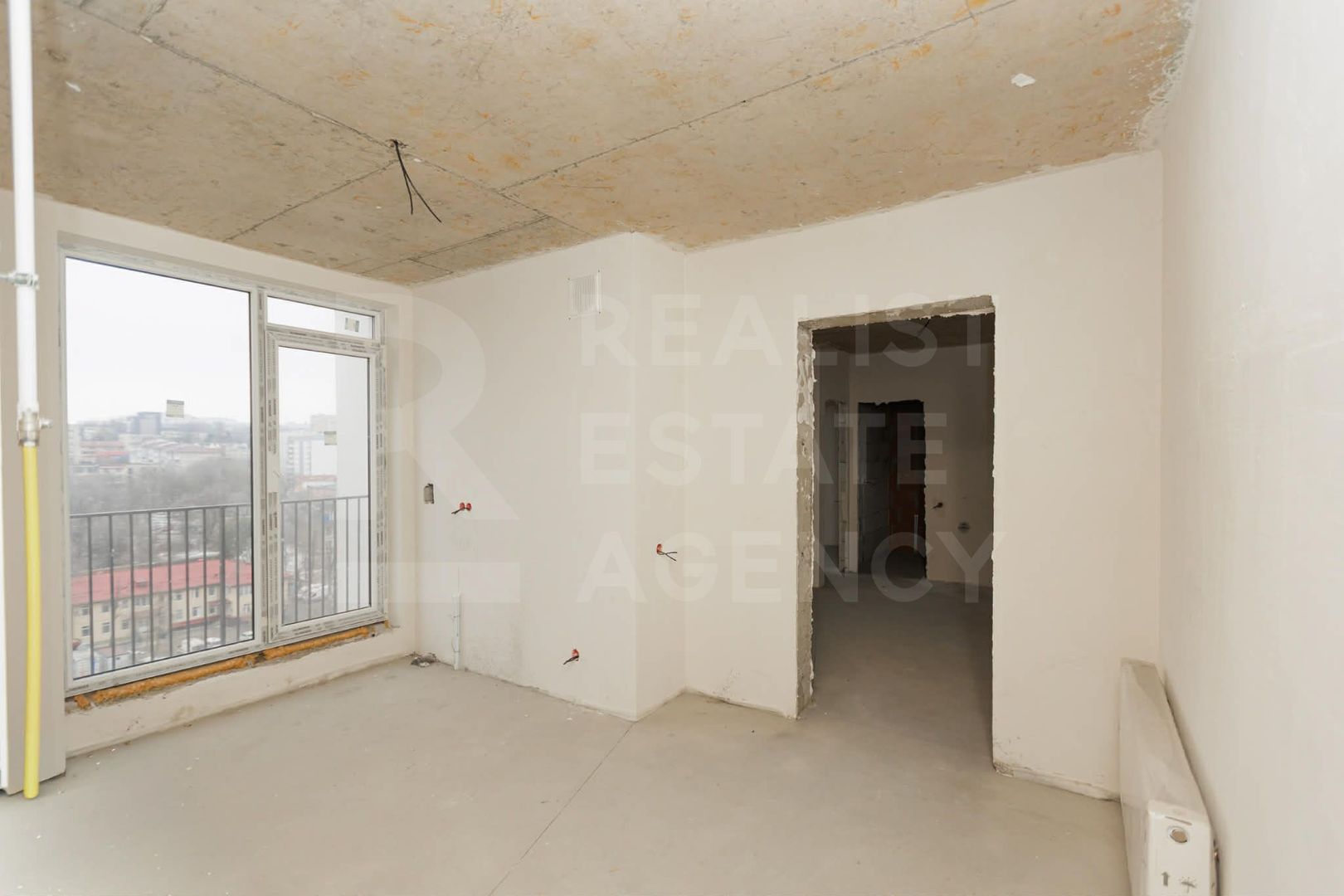 Vânzare, apartament, 2 camere și living, strada Cornești, Râșcani - Poză 3