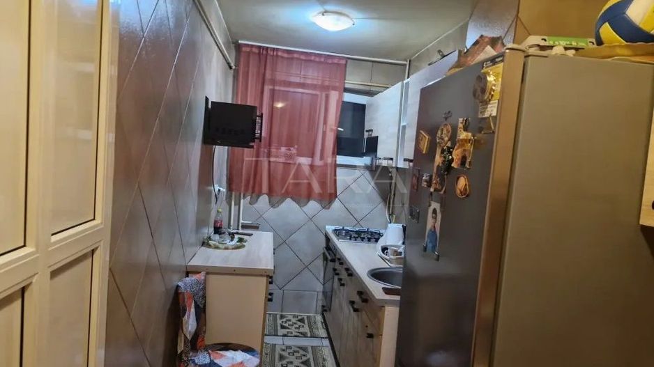 Apartament cu 2 camere – parter, zonă liniștită. - Poză 1
