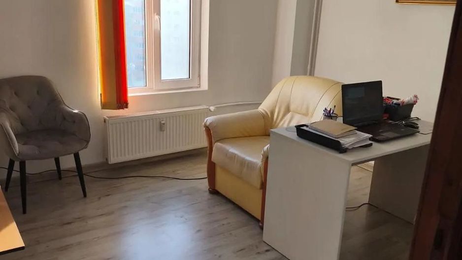 Calea Calarasilor - 3 metrou Piata Muncii -3 camere - Poză 7