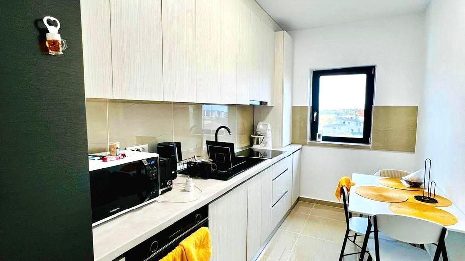 Super pret - Apartament cu 3 camere -  complet mobilat - Giroc - Poză 1