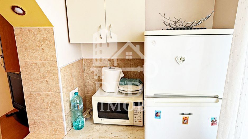 Apartament cu 3 camere de inchiriat Decebal, Oradea - Poză 8