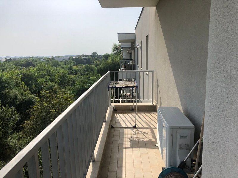 Apartament luxos,luminos,foarte spatios in Erou Iancu Nicolae-Oferta atractiva - Poză 22