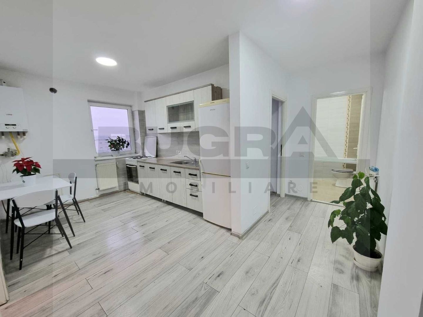 Apartament de 2 camere, 45mp, parcare, zona Ambient - Poză 1
