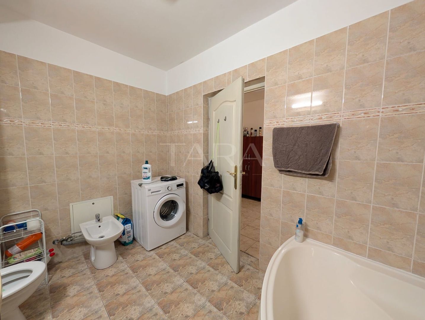 Apartament 3 camere spațios în Bună Ziua - Poză 8