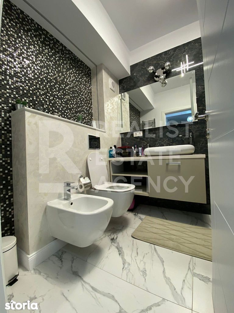 Vânzare, apartament 2 camere, zona Titan - Poză 8