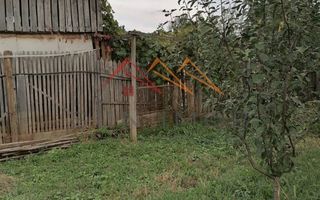 Casa rustica 3 camere, 4000 mp teren, cabana din lemn, pomi fructiferi - Poză 8