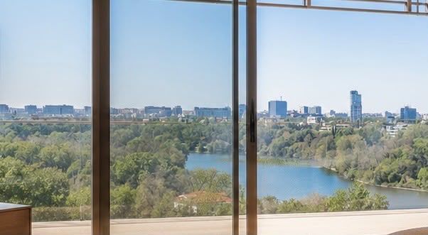 Persoana Fizica Apartament mobilat designer 4 camere Upsite panoramic view Lac - Poză 3