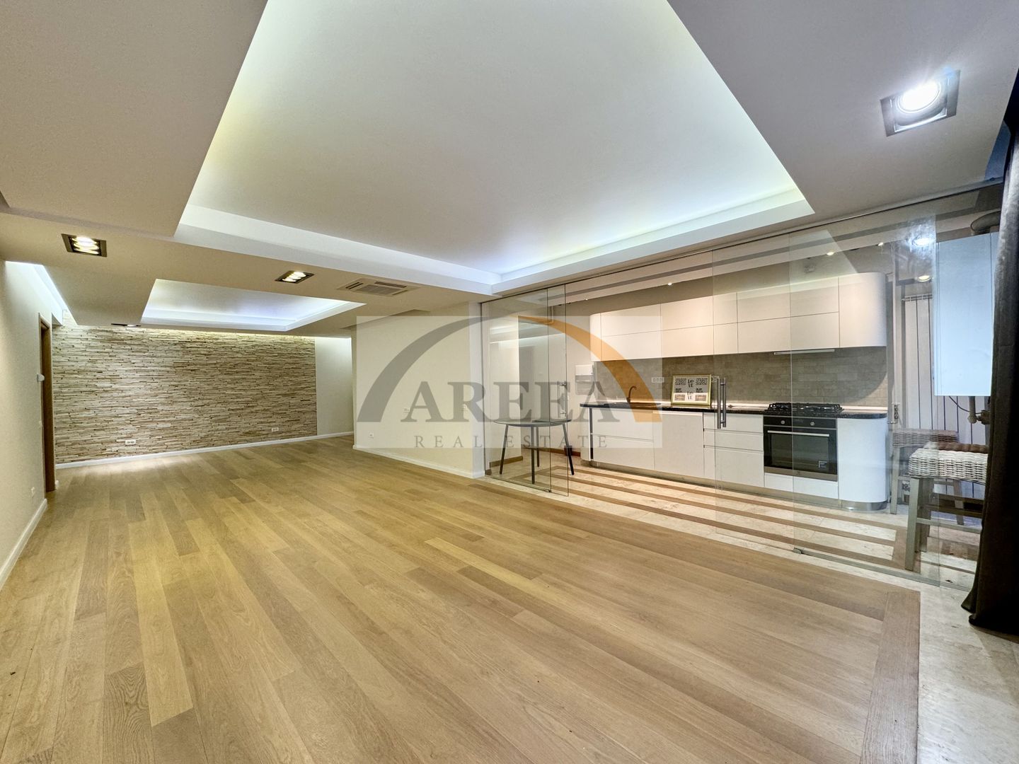 Apartament la parter,lux,spatios+terasa aflat in Aviatiei-Baneasa - Poză 4