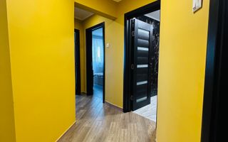 Apartament cu 3 camere, decomandat, Rogerius - Poză 9