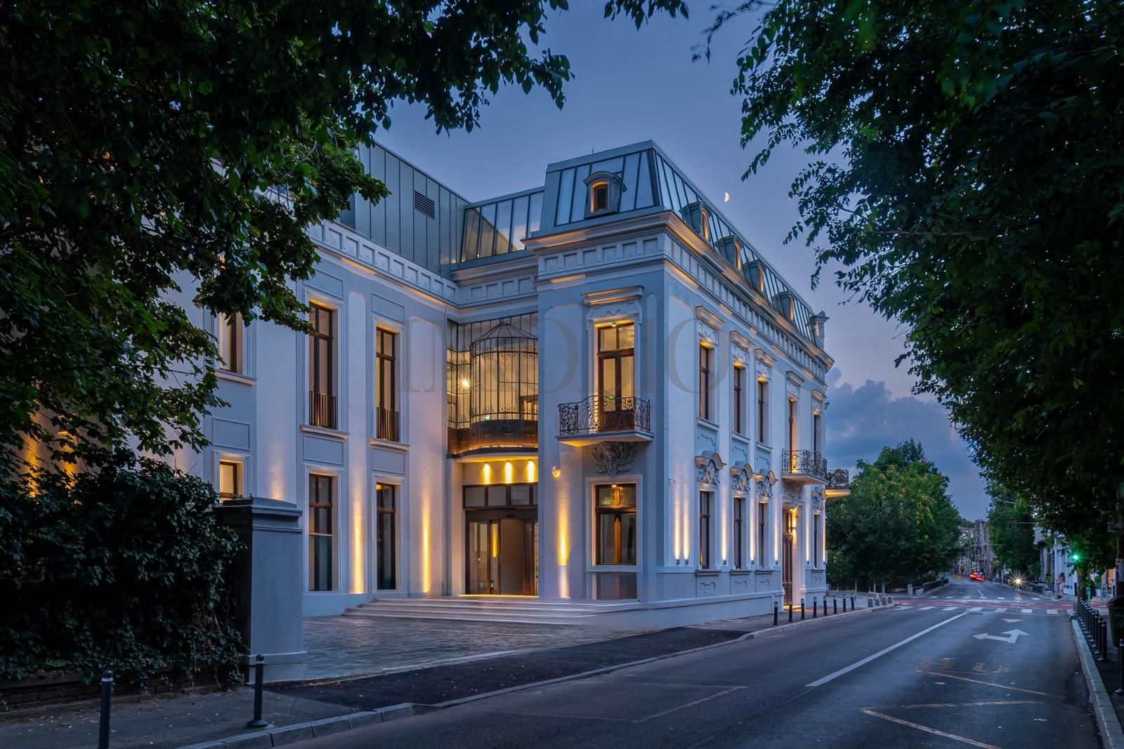 Spatiu Comercial | Calea Victoriei | Cladire Istorica - Poză 1