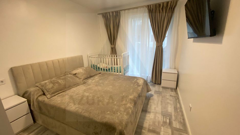 Apartament 3 camere 2 bai curte 85 mp 2 locuri de parcare in Selimbar - Poză 4