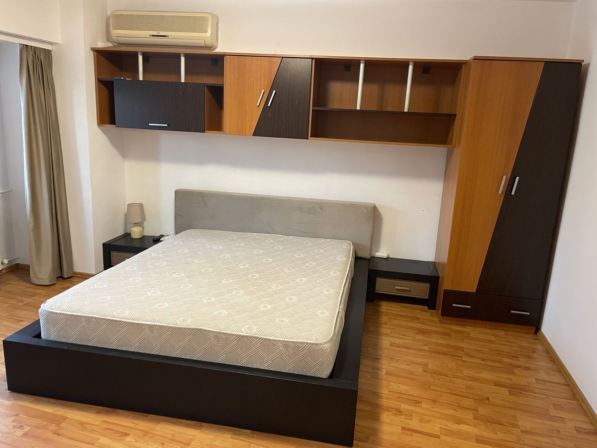 Inchiriere apartament 3 camere - Poză 6