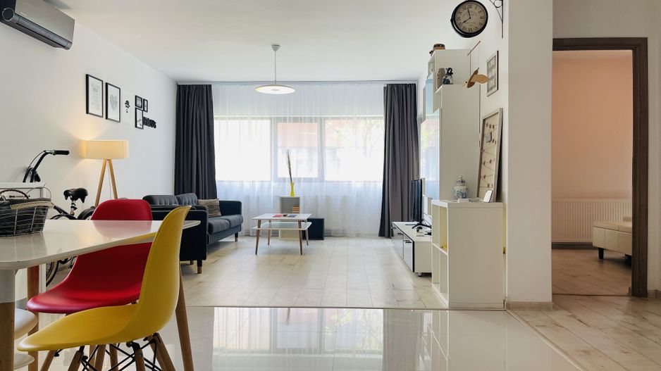 INCHIRIAT - Apartament modern cu 3 camere & 2 bai | 72 mp | Terasa inchisa - Poză 3