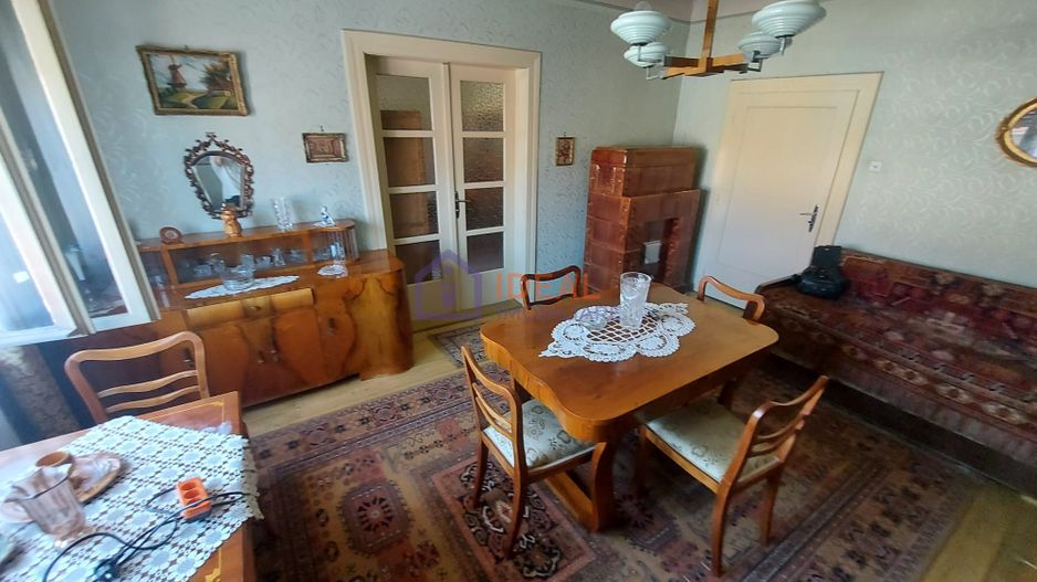 Casa cu 3 camere, zona Trei Stejari - Poză 11