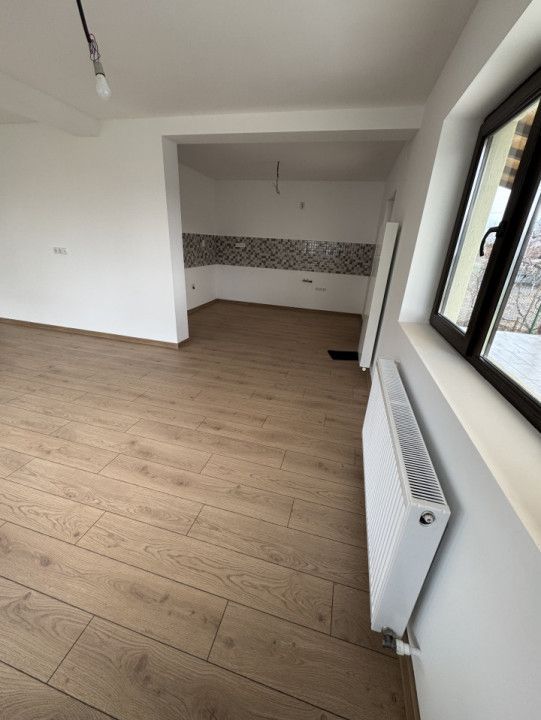 Casa 4 camere, noua, 2024, 500 mp teren, Brebu, Prahova - Poză 8