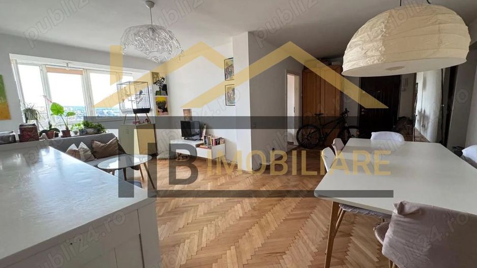 Apartament cu 4 camere, 95 mp,  Zona Centrala - Poză 1