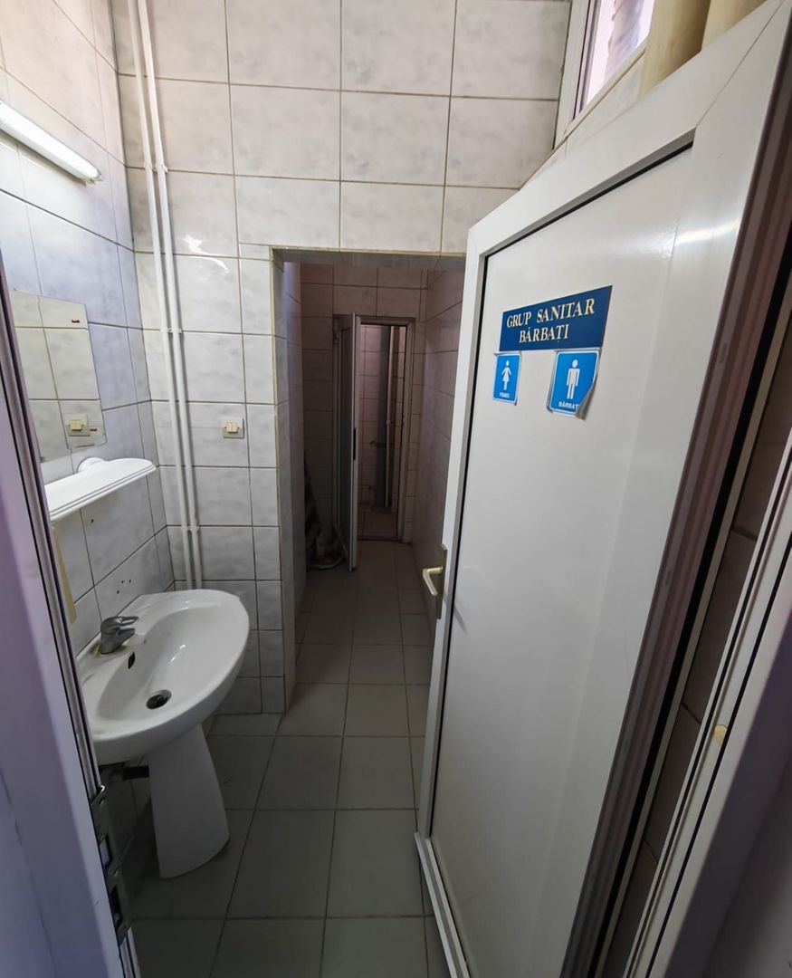 SPATIU IDEAL BIROURU - Poză 6