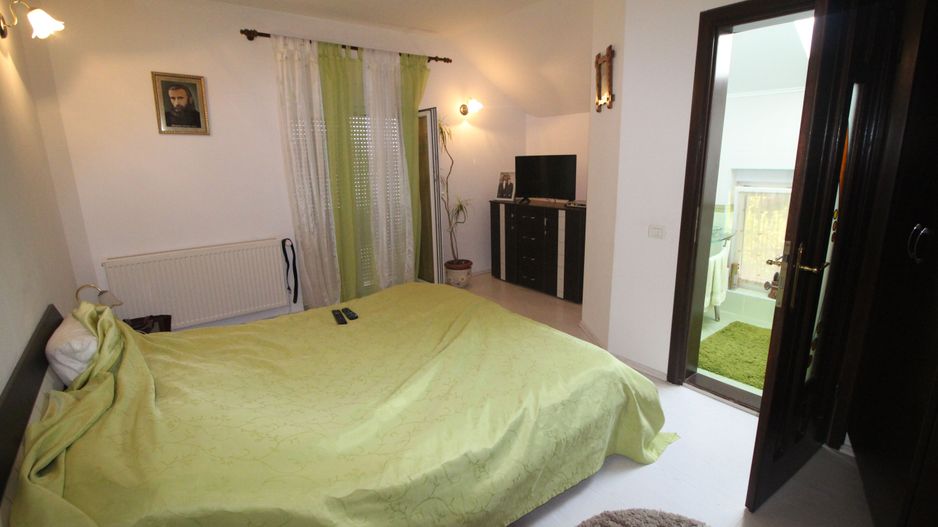 CASA INDIVIDUALA - Poză 12