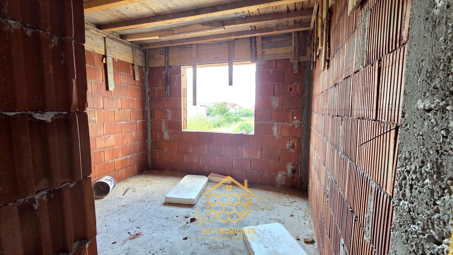 Casa P+1 pe strada Stegan Cel Mare - Carcea - Toate Utilitatile - Poză 14