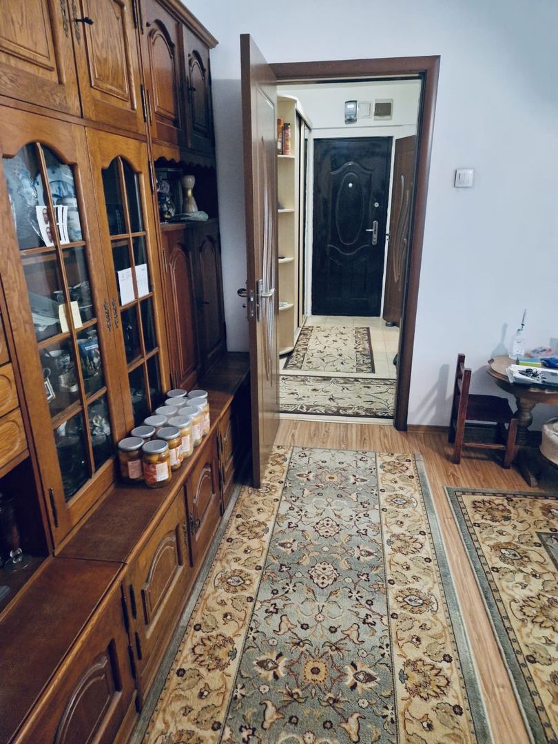 Apartament 3 camere Drumul Taberei Parc Moghioros - Poză 10