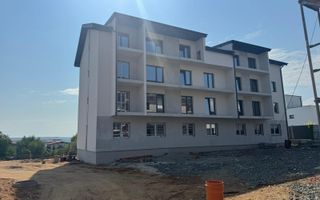 Apartament 3 camere LA CHEIE , Lidl Selimbar - Poză 1