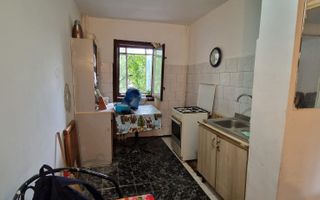 Apartament 2 camere Dec 47 mp Podul de Fier 99000 euro - Poză 5