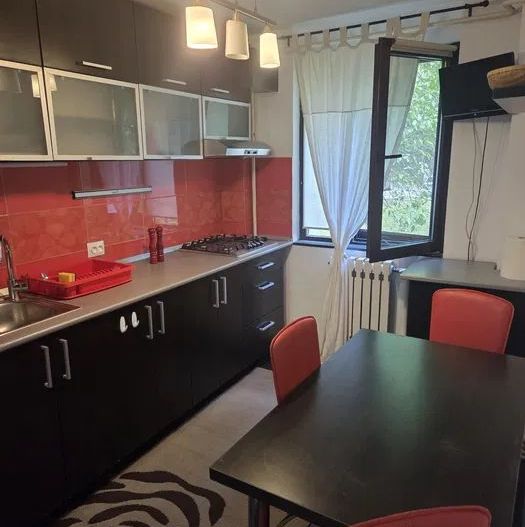 Prima inchiriere! Ap. 2 camere, SD., et.1, 450euro-Ciurchi - Poză 1