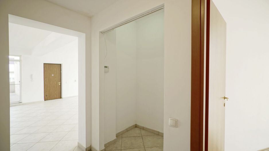 Vila Voluntari, stradal - Poză 28