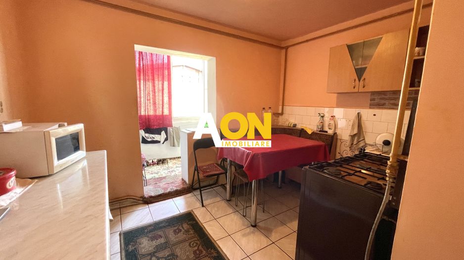 Apartament 3 camere, 2 bai, mobilat-utilat, zona Liceul Sportiv - Poză 5