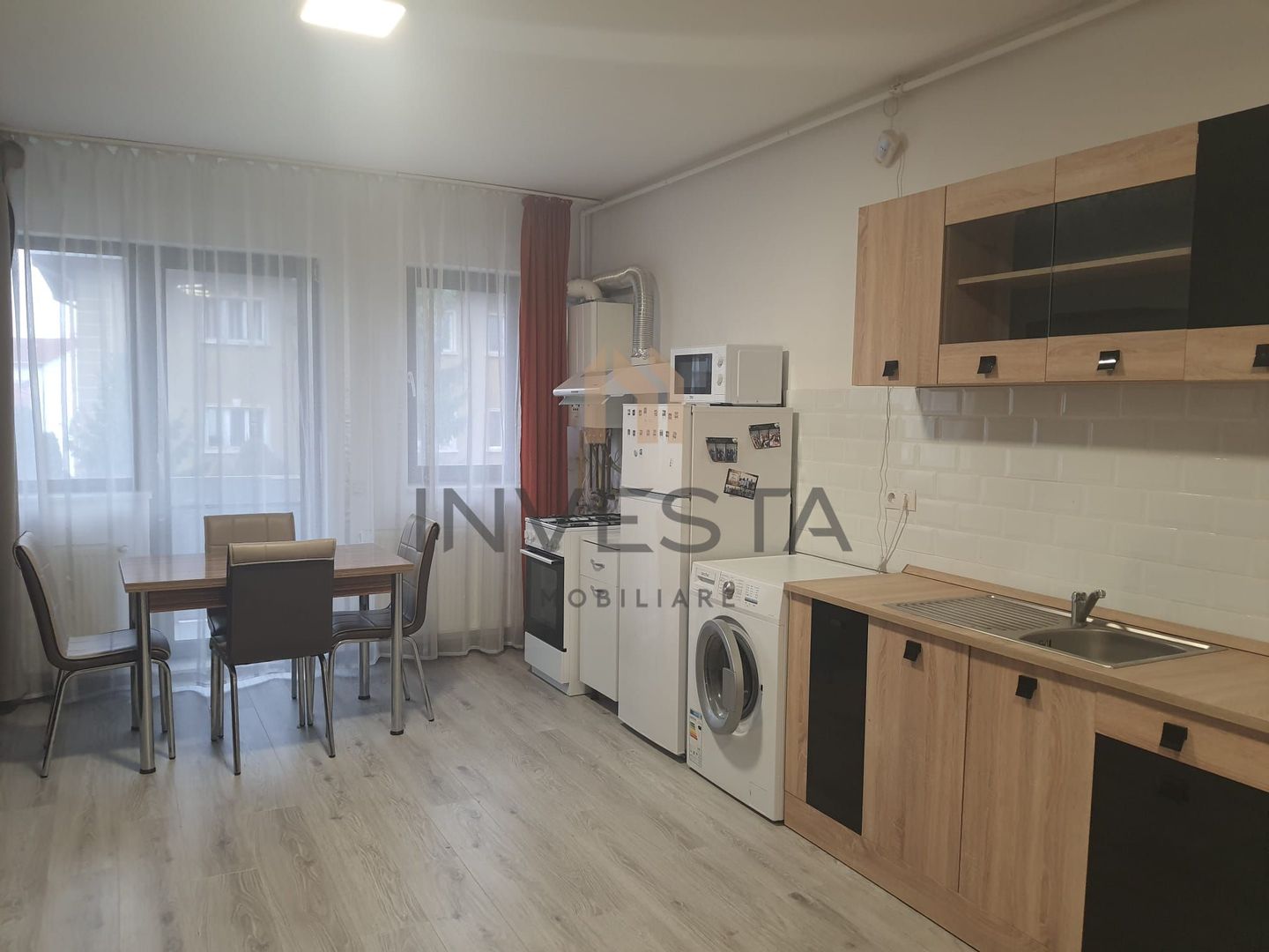 Apartament cu 2 camere, etaj intermediar, parcare, bloc nou, Centru! - Poză 2