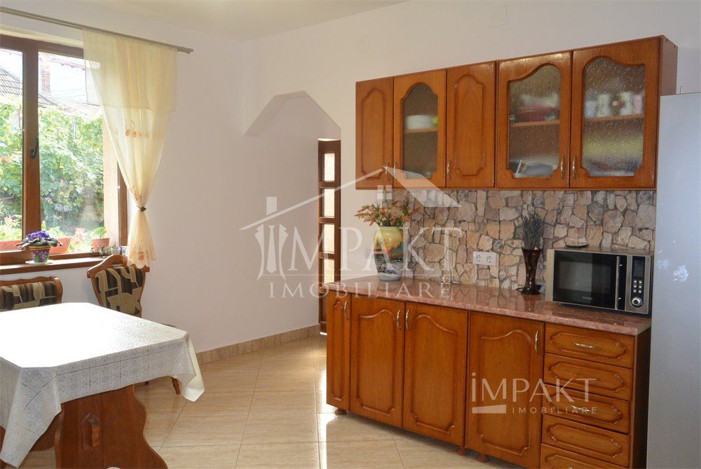 Casa individuala cu 5 camere in Zorilor aproape de UMF - Poză 2