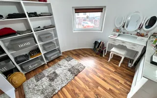 Casa de vanzare - 5 Camere, 2 Bai,  Garaj, 941 mp Teren - Poză 20