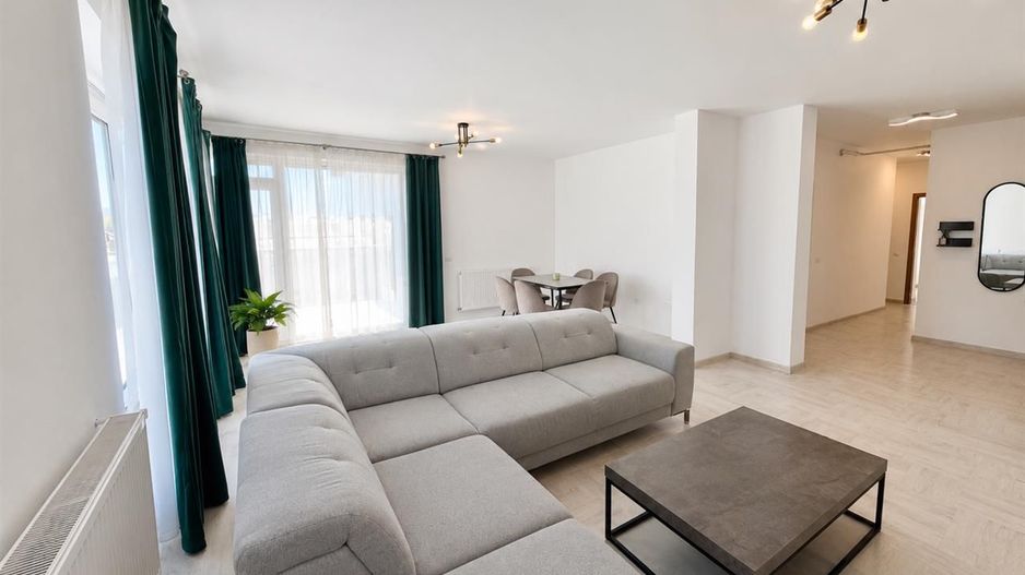 Penthouse modern cu 2 terase spectaculoase și parcare inclusă - Poză 1