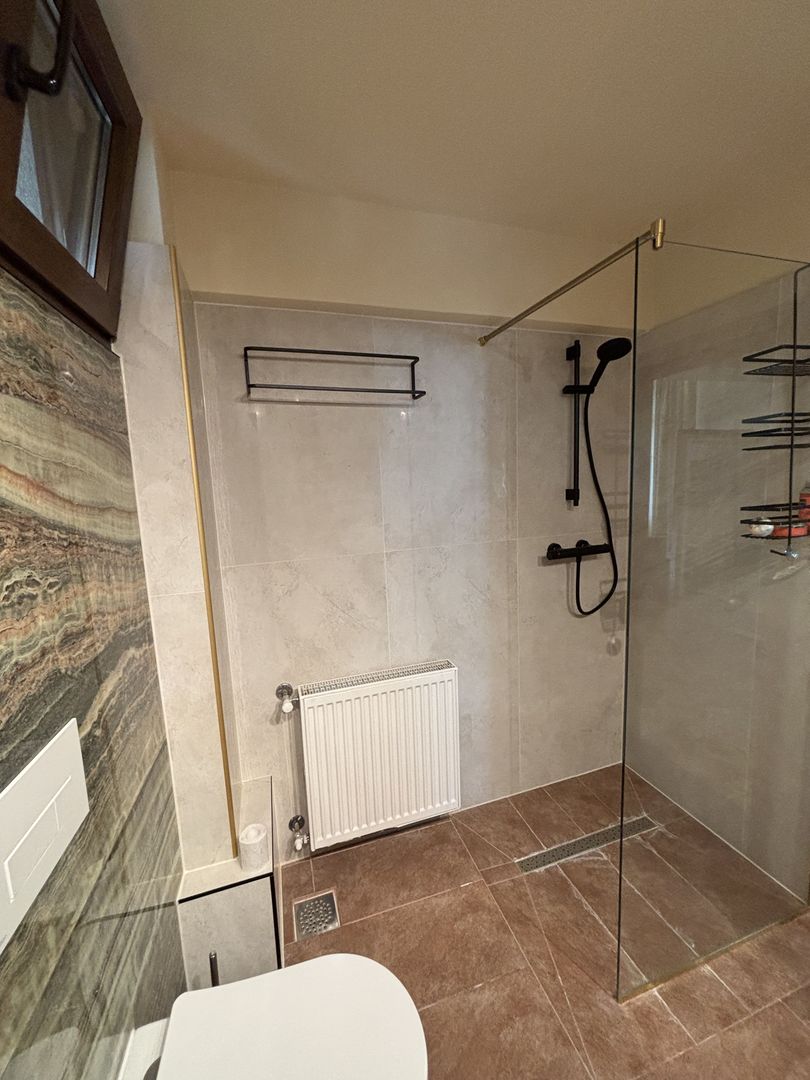 Apartament privat la casa la 5 minute de Piața Victoriei - Poză 8