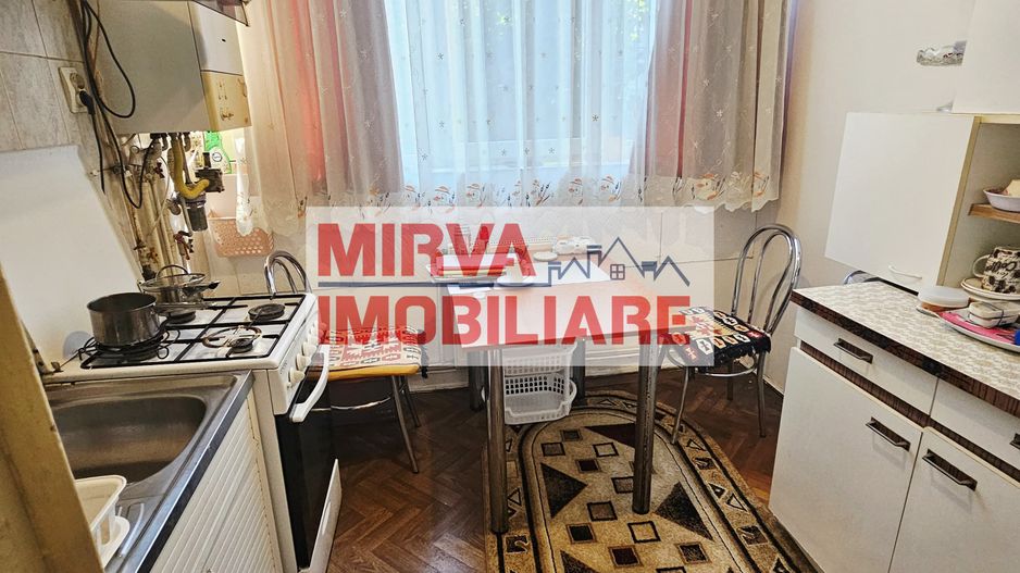 Apartament interbelic cu 4 camere – 63,17 mp utili | Central, Ploiești - Poză 8