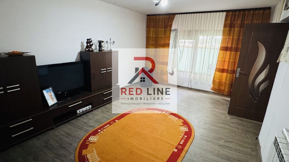 Casa in Simian - la 500 ml. de Dunare  - Exclusiv Red Imobiliare - Poză 7