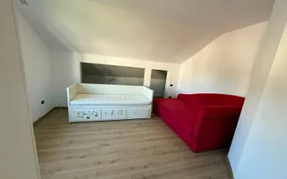 Casă Gata de Mutat | 180 mp Utili, 4 Camere, Mansardă și Garaj pentru Familia Ta - Poză 11