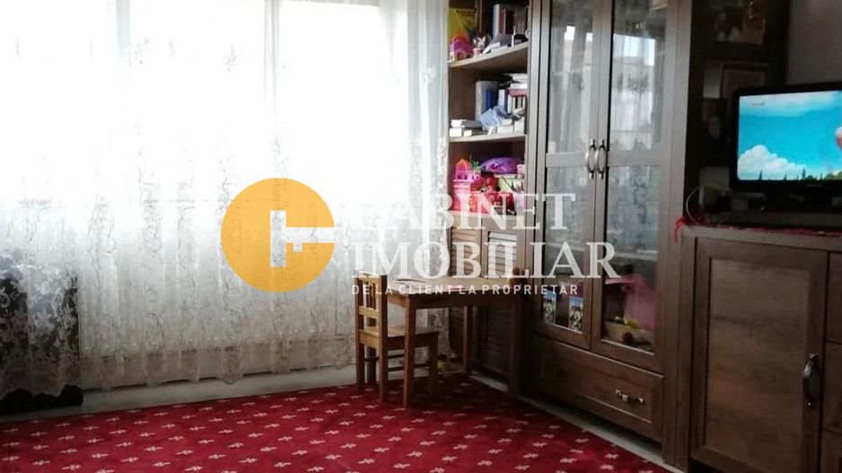 GARĂ - APARTAMENT 2 CAMERE DECOMANDAT - ETAJ 2 - Poză 2