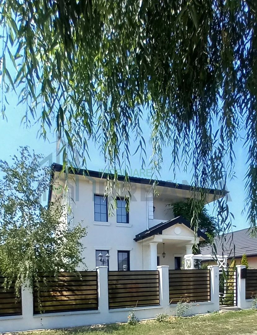 Casă de vânzare cu particularități deosebite, în zona Miroslava - Poză 1