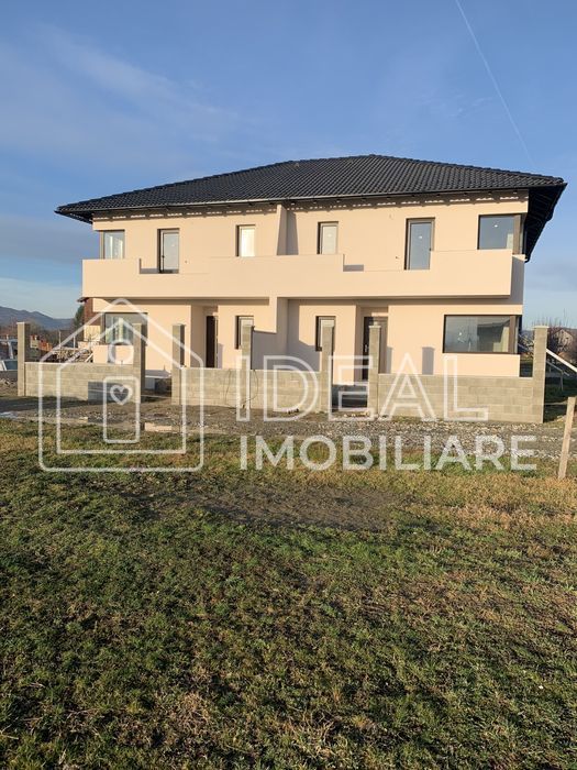 Duplex modern 4 Camere si 270 mp curte, in Cristian-Comision 0% - Poză 1