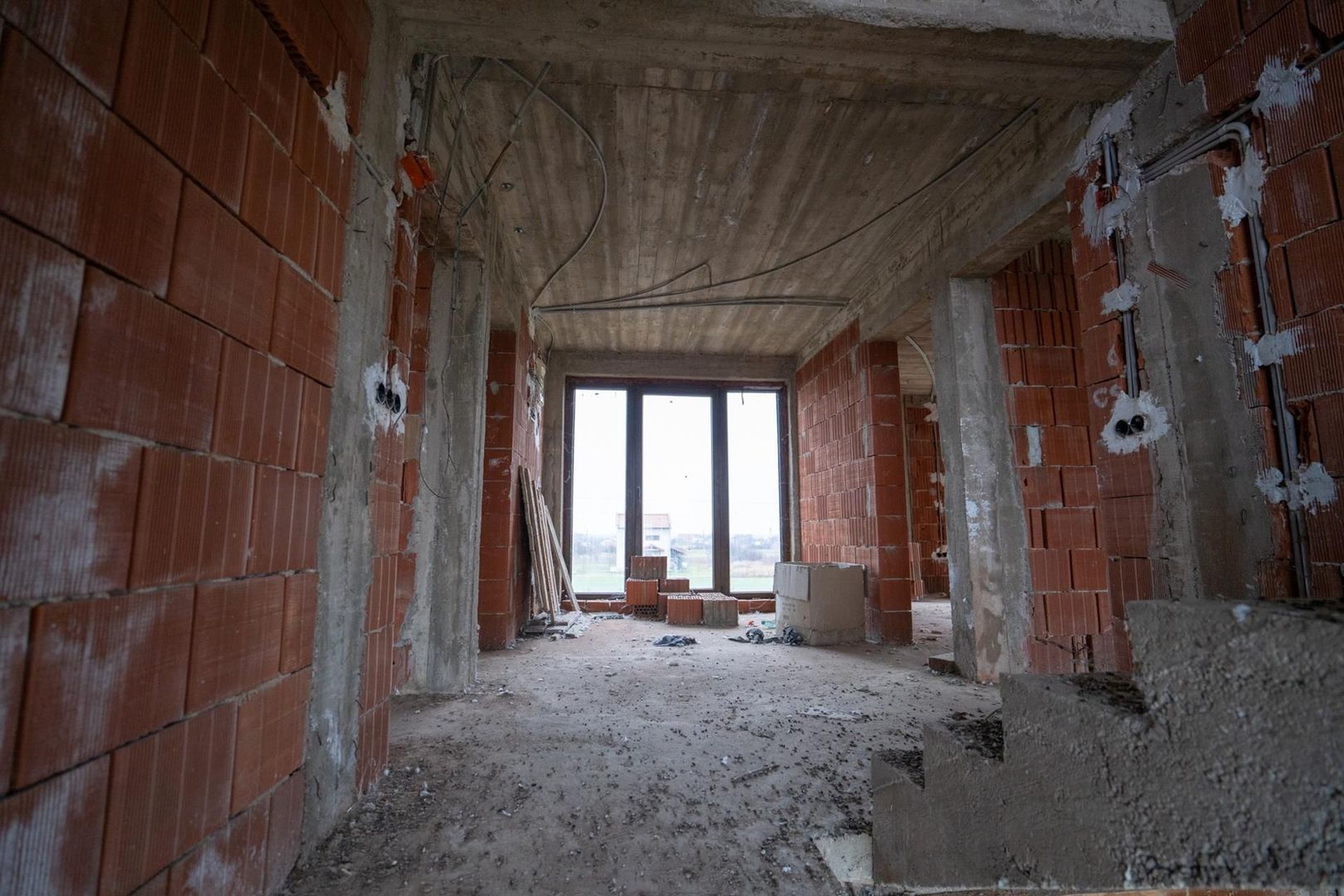 Casa de vanzare 7 camere P+E Sanmartin sat.Rontau - Poză 13