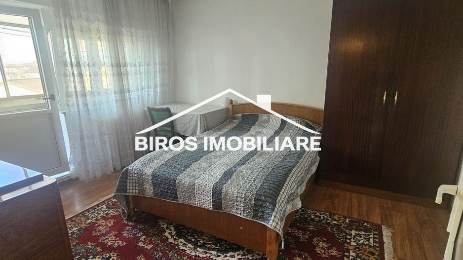 Garsoniera decomandata Lapus - Poză 1