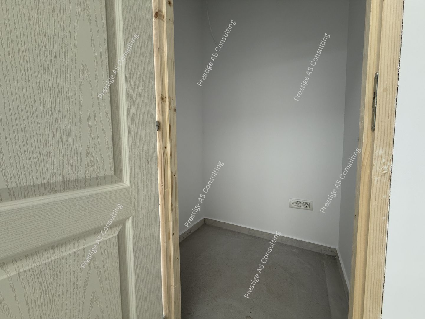 SAD 50mp | Pretabil Birouri, Patiserie, Carmangerie | Blascovici - Poză 6