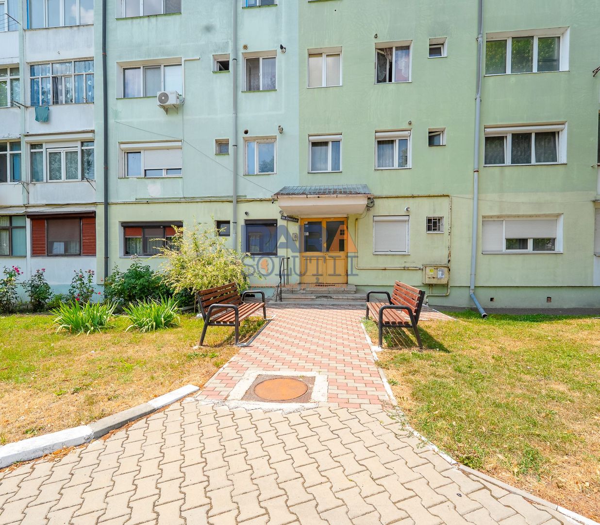 Aapartament 2 camere, luminos, etaj intermediar - Poză 15