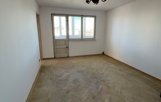 Apartament 3 camere de vânzare – Micro 7